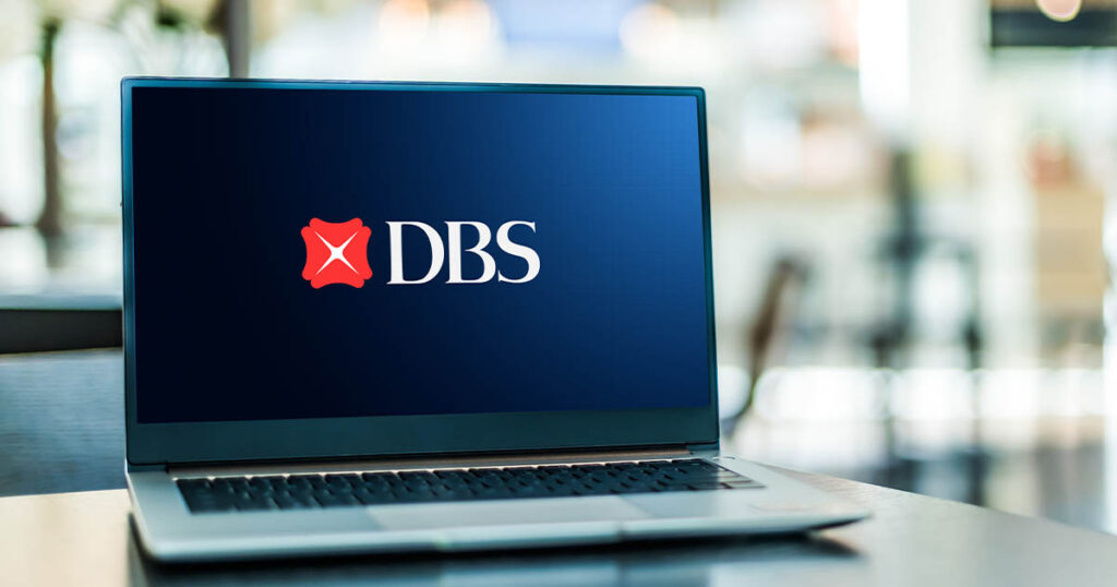 Complete guide and comparisons to DBS Business Account blog image